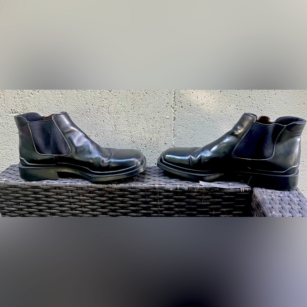 Mens’s Prada square toe black Italian leather boot size 10 1/2 - Picture 2 of 9